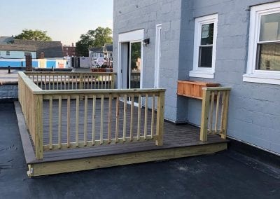 deck contractors